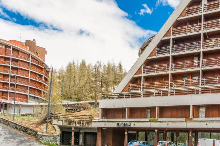 Appartamento Moderno Sulle Piste Breuil-Cervinia Extérieur photo